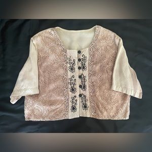 Dusky pink Indian style crop blouse with lace and black buttons